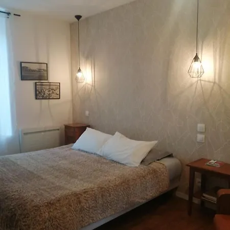 Bed & Breakfast Le Quai 18 Lesneven